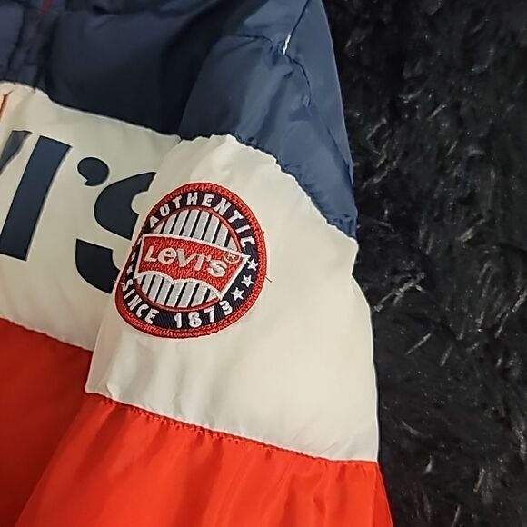 Levi Rocket Puffer hood red blue Boys 10/12 Size Medium - Picture 9 of 10